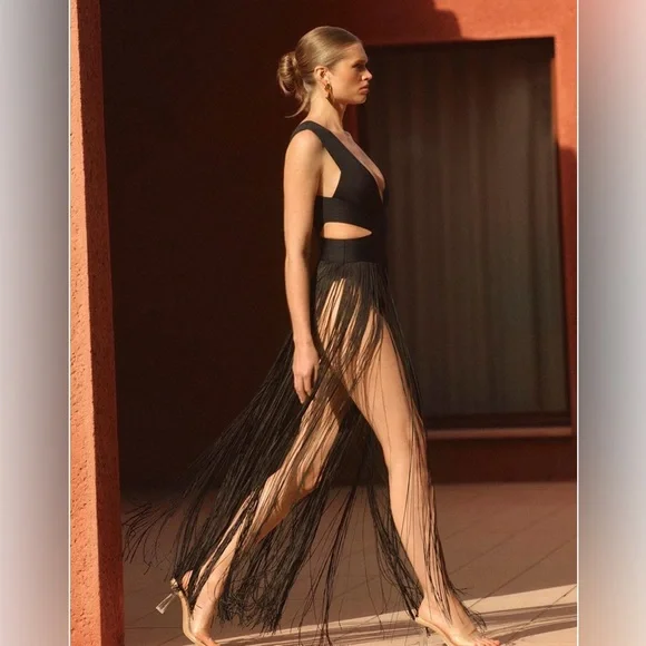 Karen Millen Bandage V cut out fringe swimsuit - Picture 2 of 8